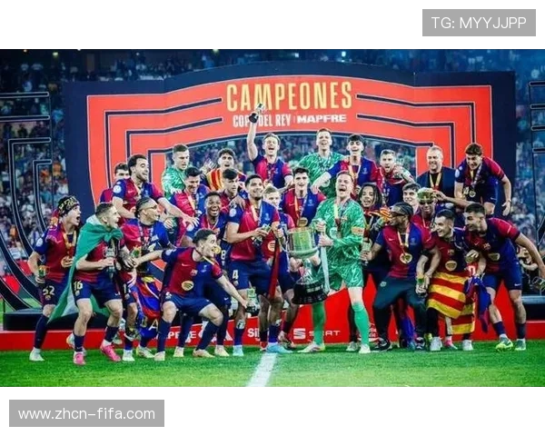 巴萨新援埃斯特旺处子球，欧冠首秀惊艳诺坎普